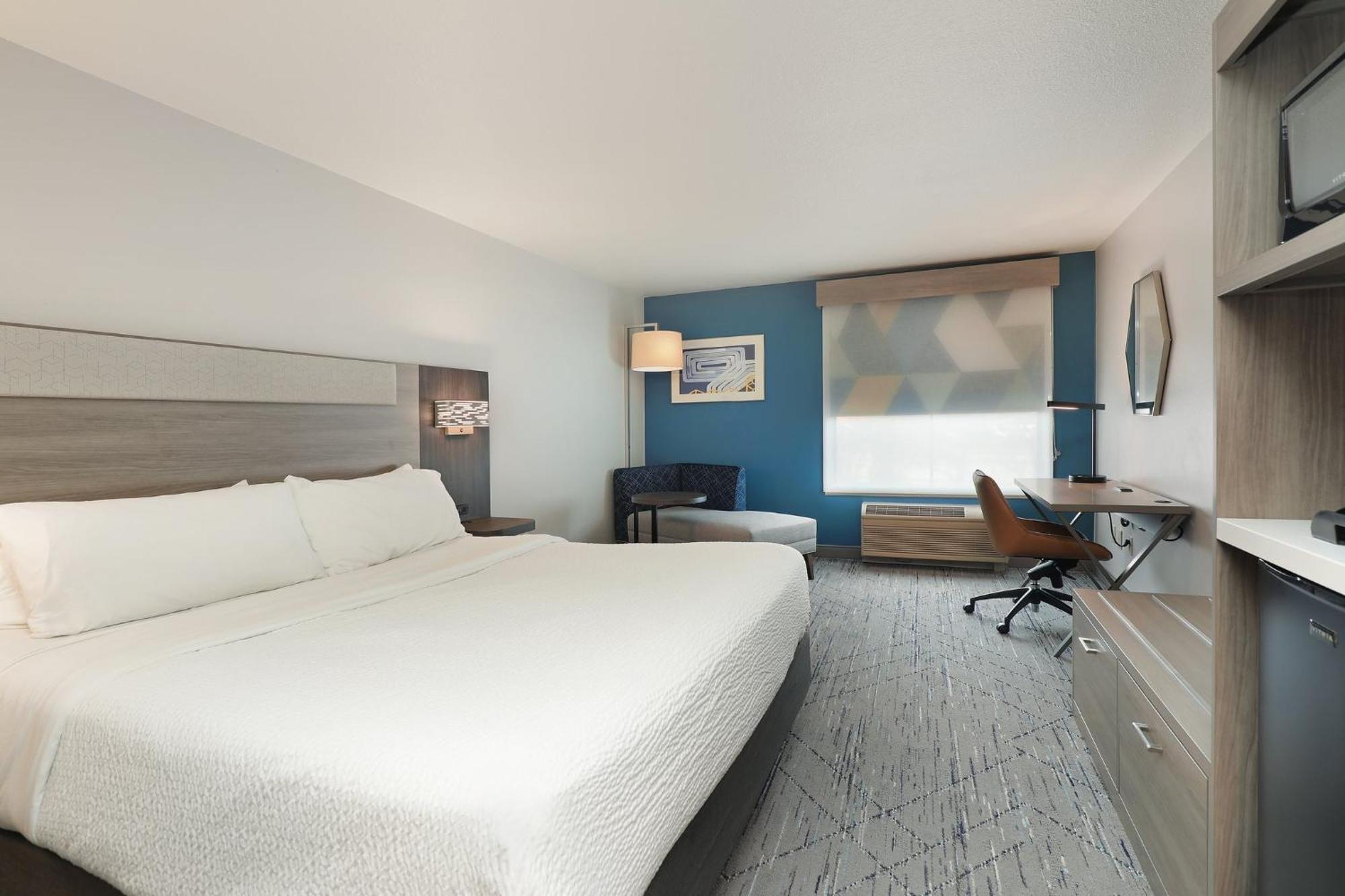 Holiday Inn Express Hotel & Suites Milwaukee-New Berlin By Ihg Exteriör bild