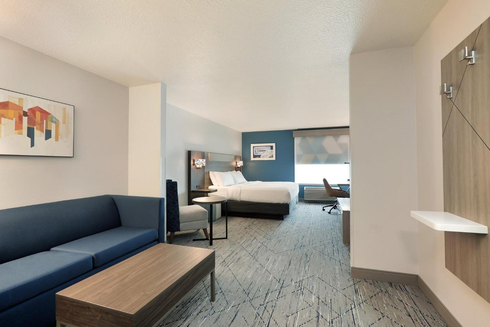 Holiday Inn Express Hotel & Suites Milwaukee-New Berlin By Ihg Exteriör bild