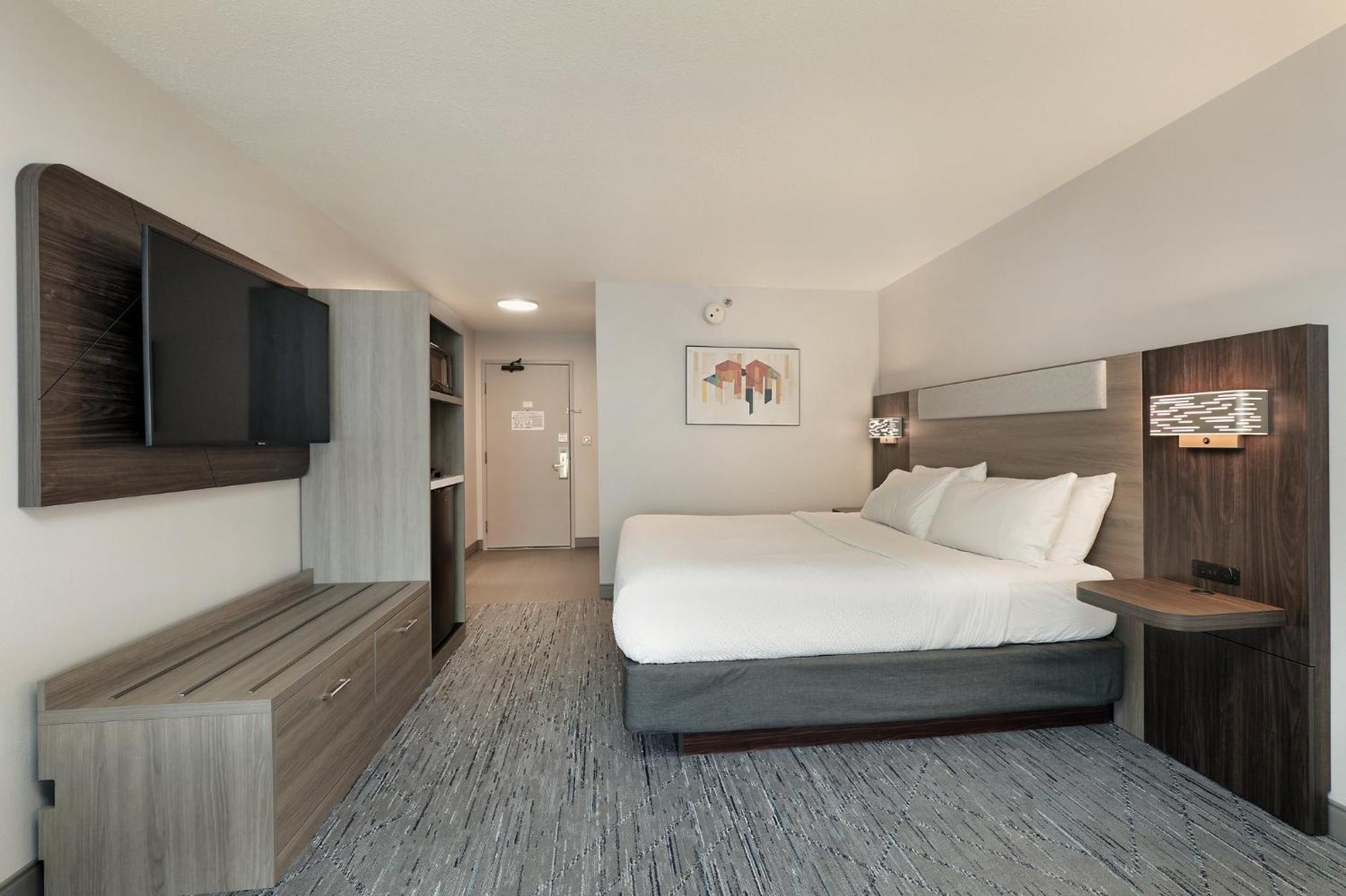 Holiday Inn Express Hotel & Suites Milwaukee-New Berlin By Ihg Exteriör bild